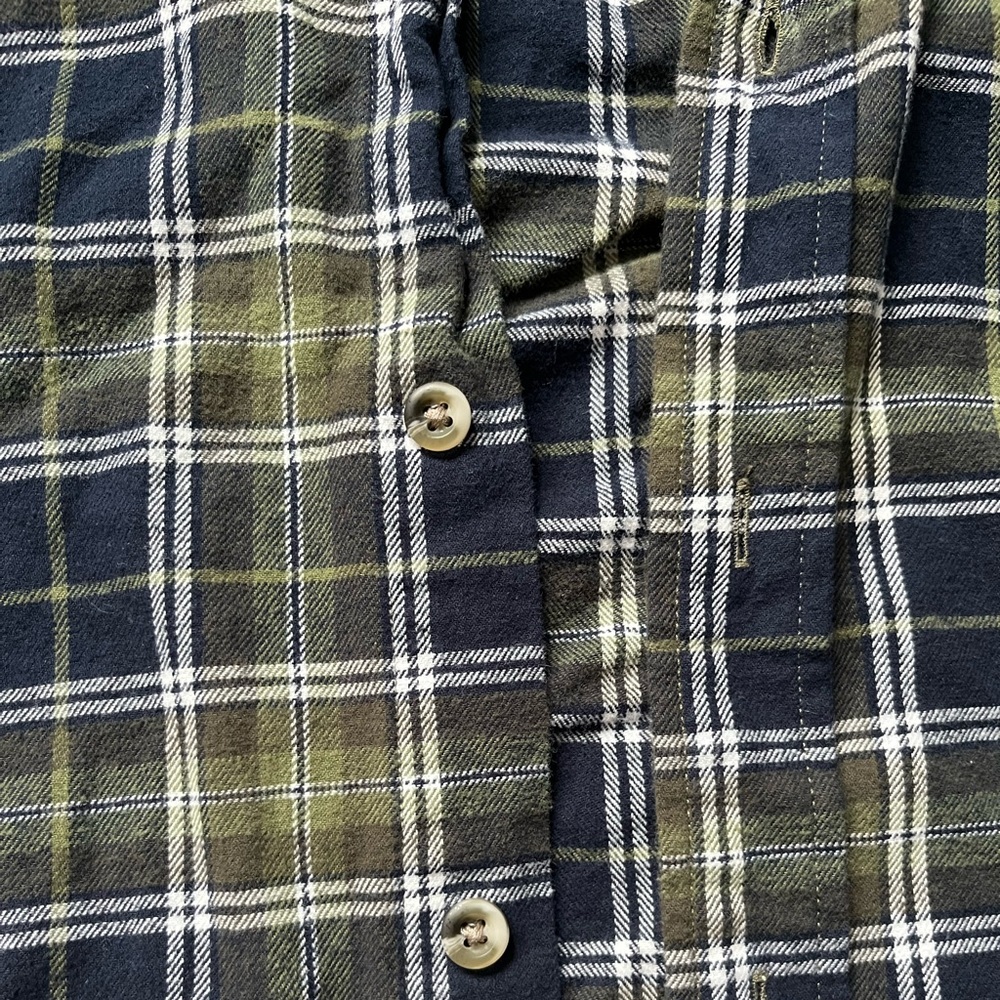 Abercrombie & Fitch Green and Blue Casual Button Down Shirt - Picture 4 of 6